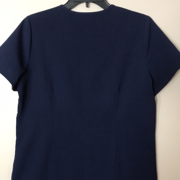 FIGS Technical "Casma" Scrub Top Small Style FW1100 Navy Blue medical shirt - Picture 9 of 10